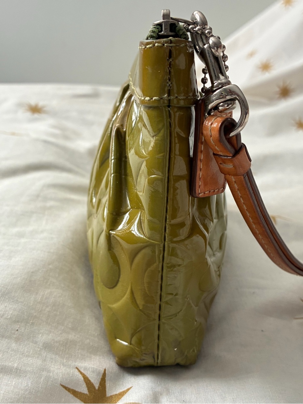 Coach Embossed Logo Patent Leather Wristlet Olive Green - Picture 5 of 14